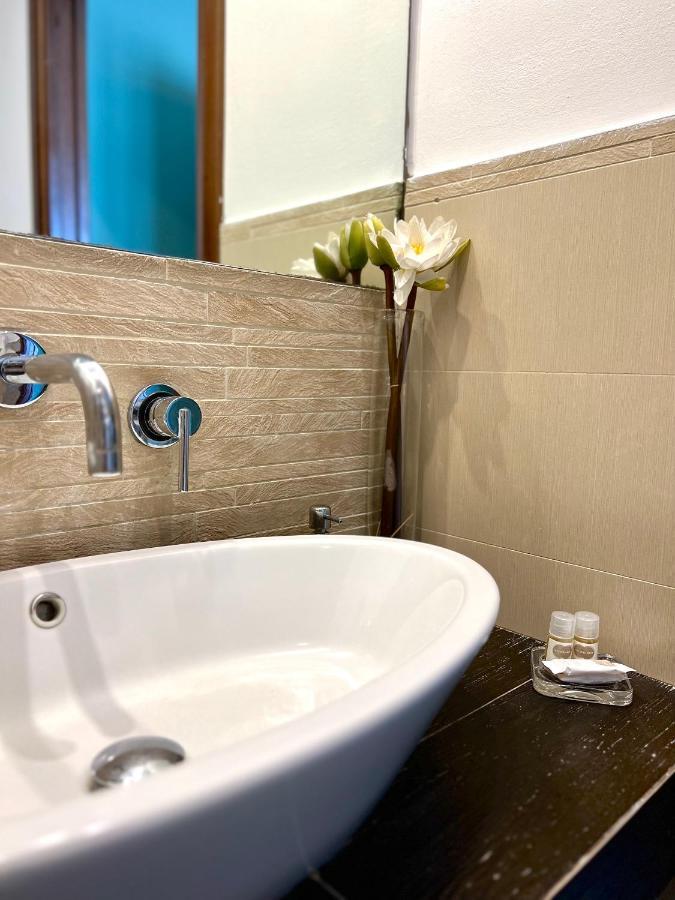 Allakala Rooms & Apartament パレルモ エクステリア 写真